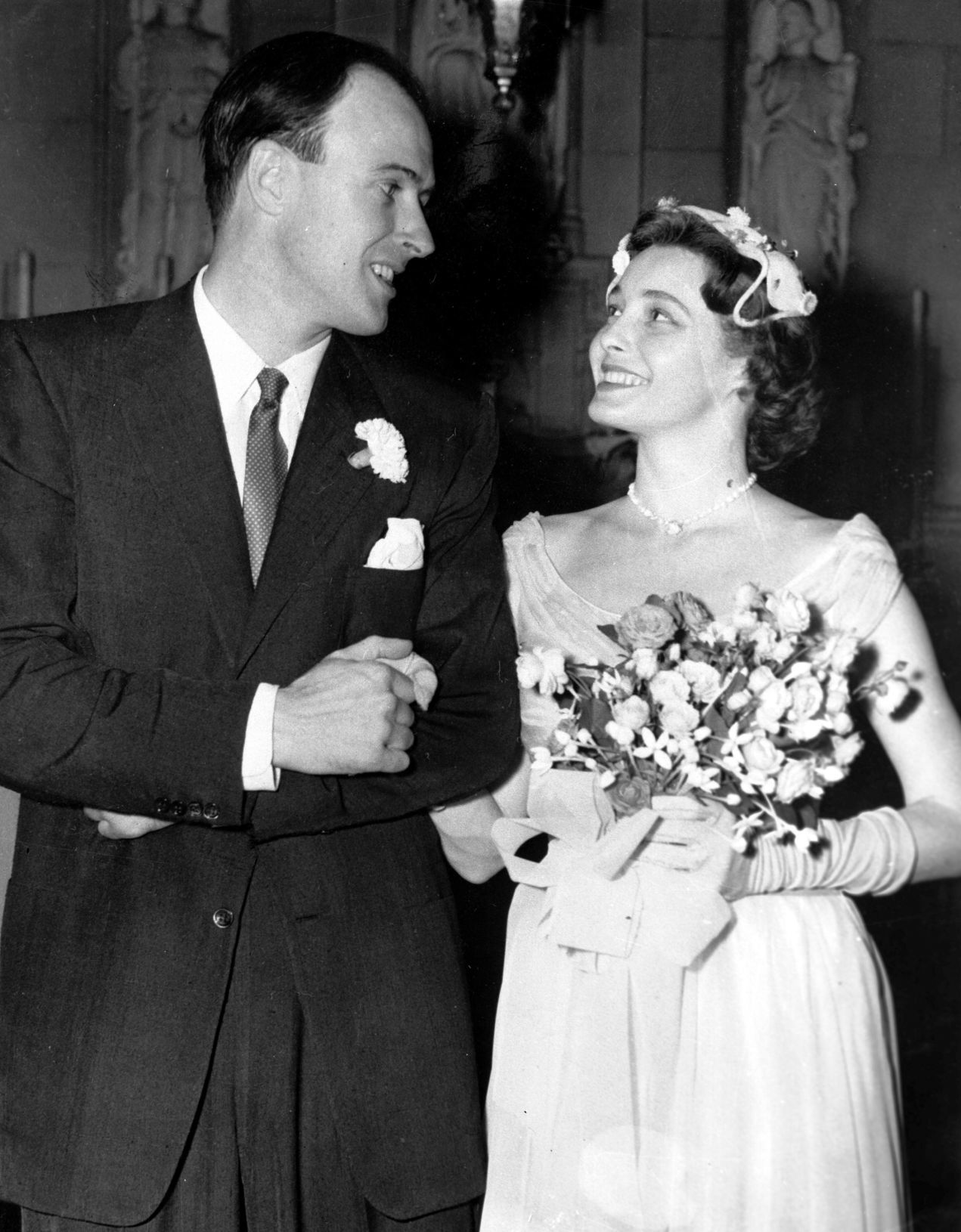 1953: Patricia Neal and Roald Dahl